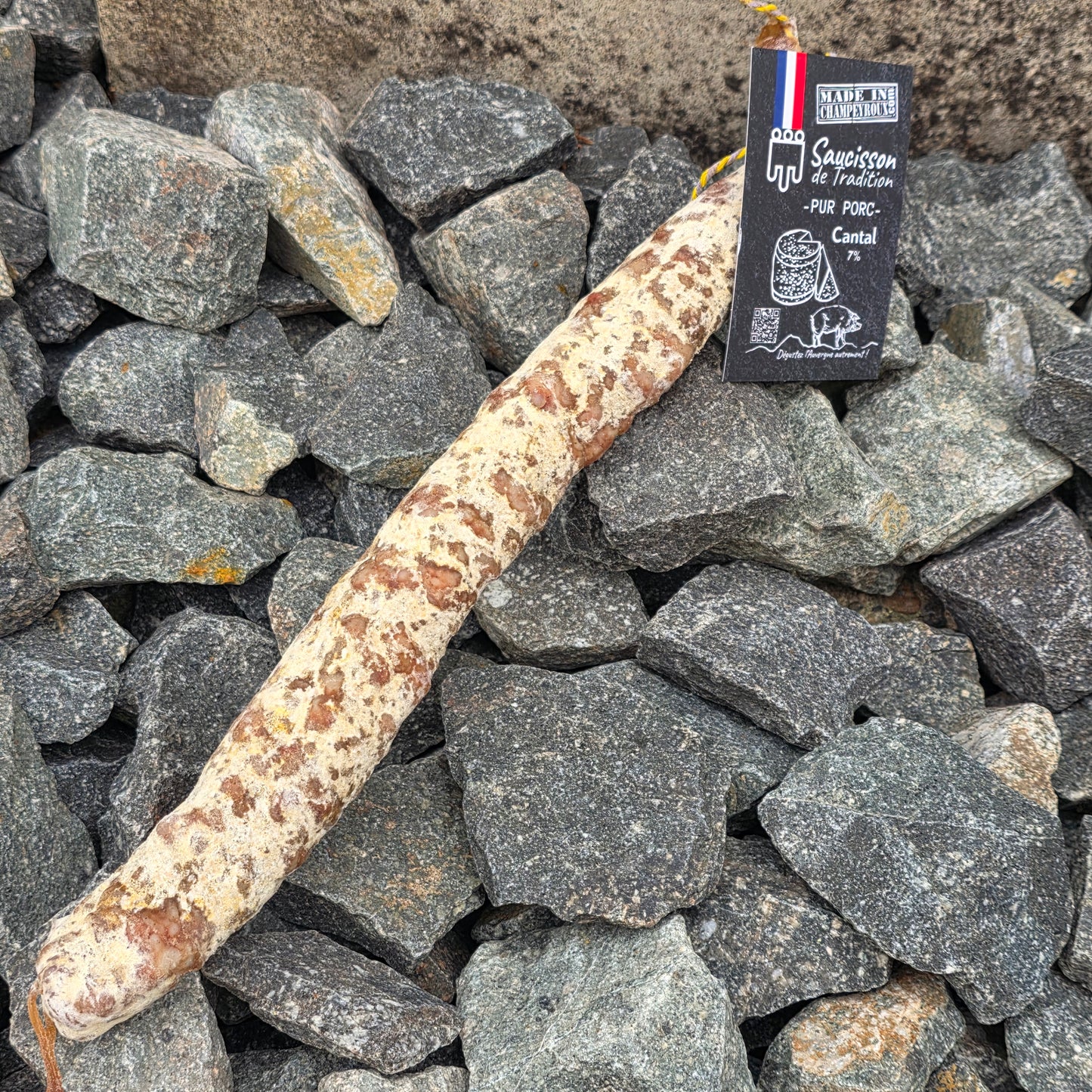 Saucisson sec au Cantal AOP 180g – Le Picnic Français