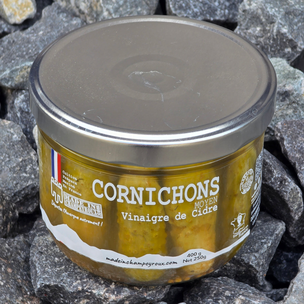 Cornichons d'Auvergne au vinaigre de cidre, grand bocal 400g, détail - Le Picnic Français