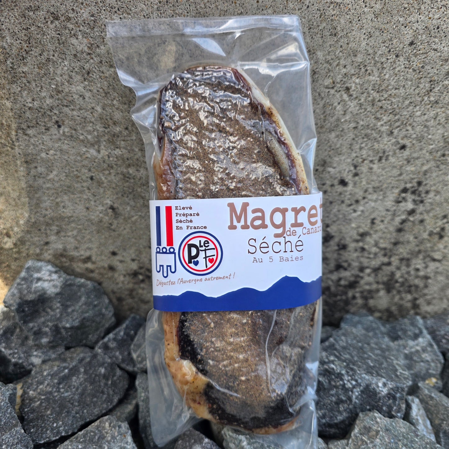 Magret de canard séché aux 5 baies artisanal face – Le Picnic Français