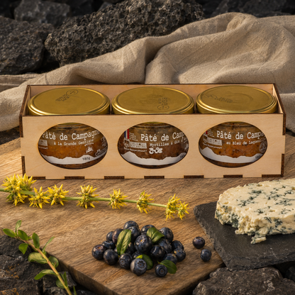 Coffret Pâtés Auvergne en boîte bois avec gentiane, myrtilles et Bleu de Laqueuille – Le Picnic Français