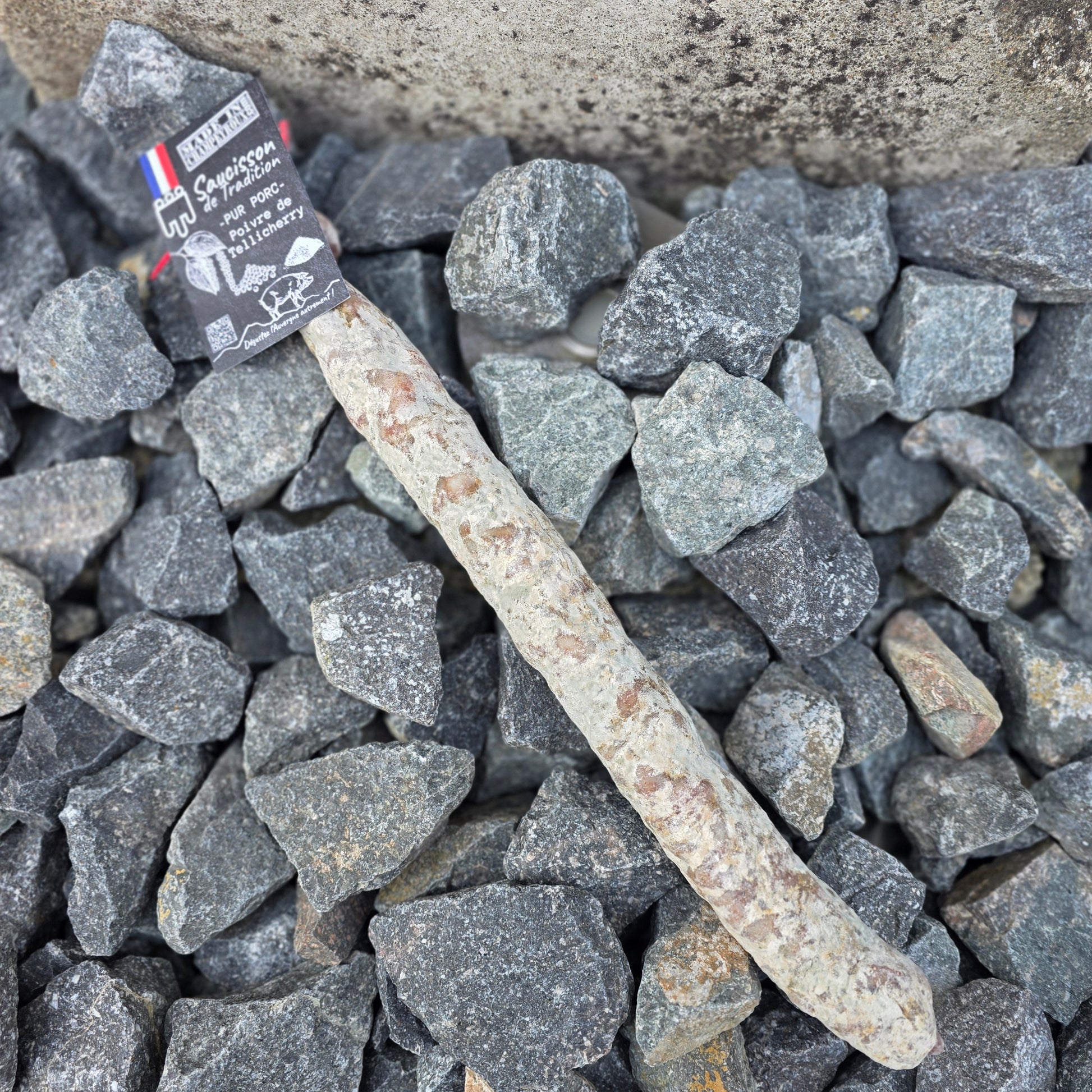 Saucisson sec au poivre de Tellicherry artisanal Auvergne – Le Picnic Français